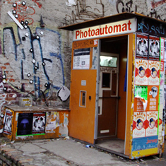Box & Blocks: Photoautomats