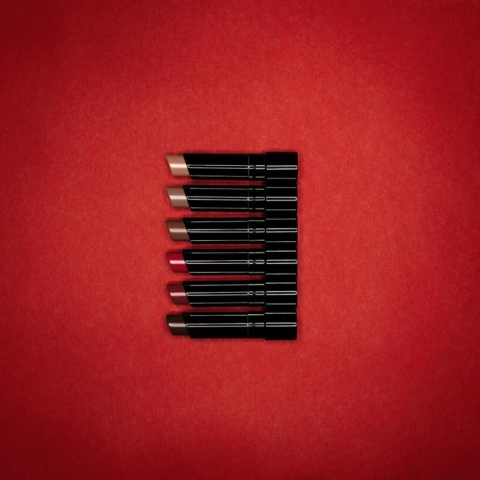 Juxtaposed: Line up, Line up…