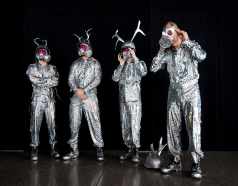 Mirror: Sing Along With Apparatjik.