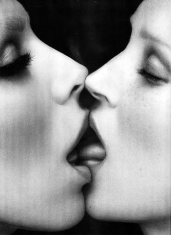 Ripped: Stealing a Kiss