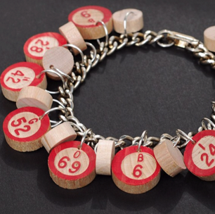 Vintage bingo fashion fun!