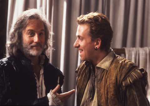 A Q&A WITH RICHARD DREYFUSS by Marianne Haynes
