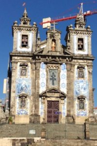 Saturate; Full on in Porto