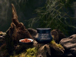 Woven: A World of Spa