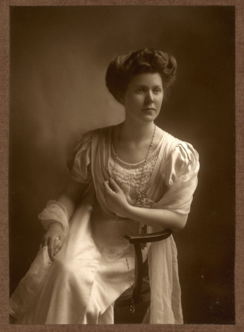 Radiant; An English Lady’s Wardrobe