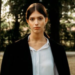 Girlfriend Chic