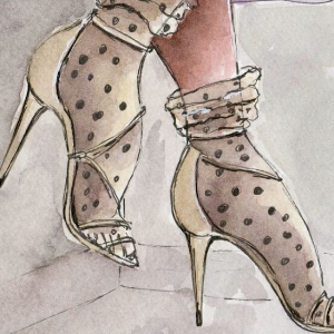 The Items Every Modern Woman Needs In Her Evening Bag