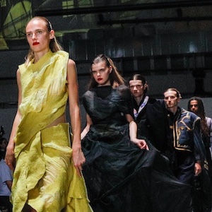 Remarkable Fashion Steps and Soundtracks of Stitch
