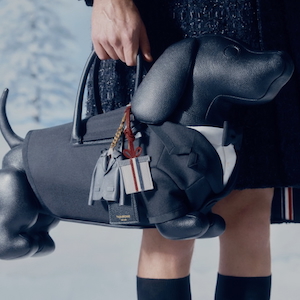 Beautiful Holiday Fashion To Adore