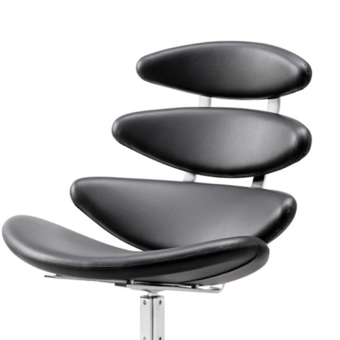 A Beautiful, Perfect and Comfortable Seat